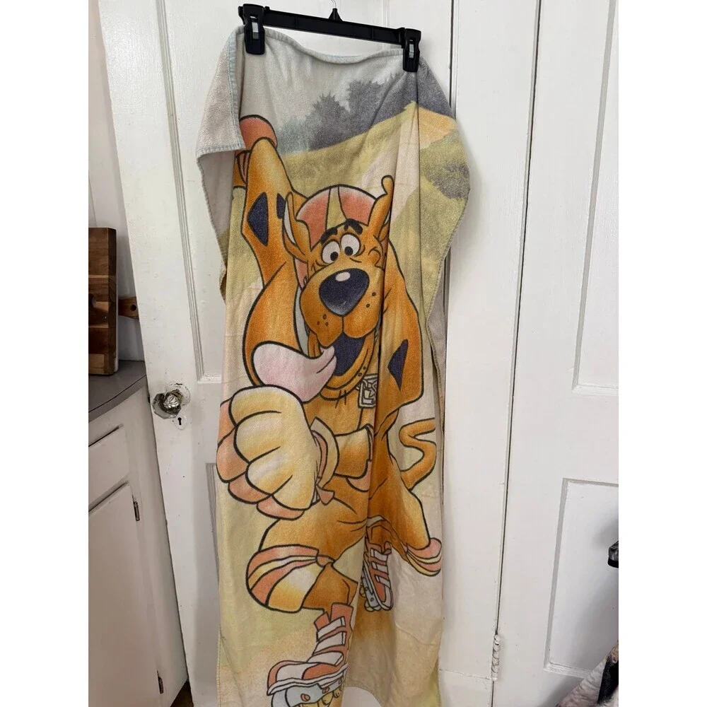 Vintage Scooby doo towel